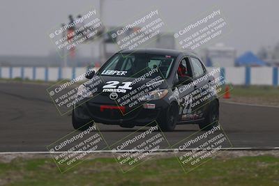 media/Jan-18-2026-CalClub SCCA (Sun) [[8bc6468723]]/Group 3 Race/Turn 1/